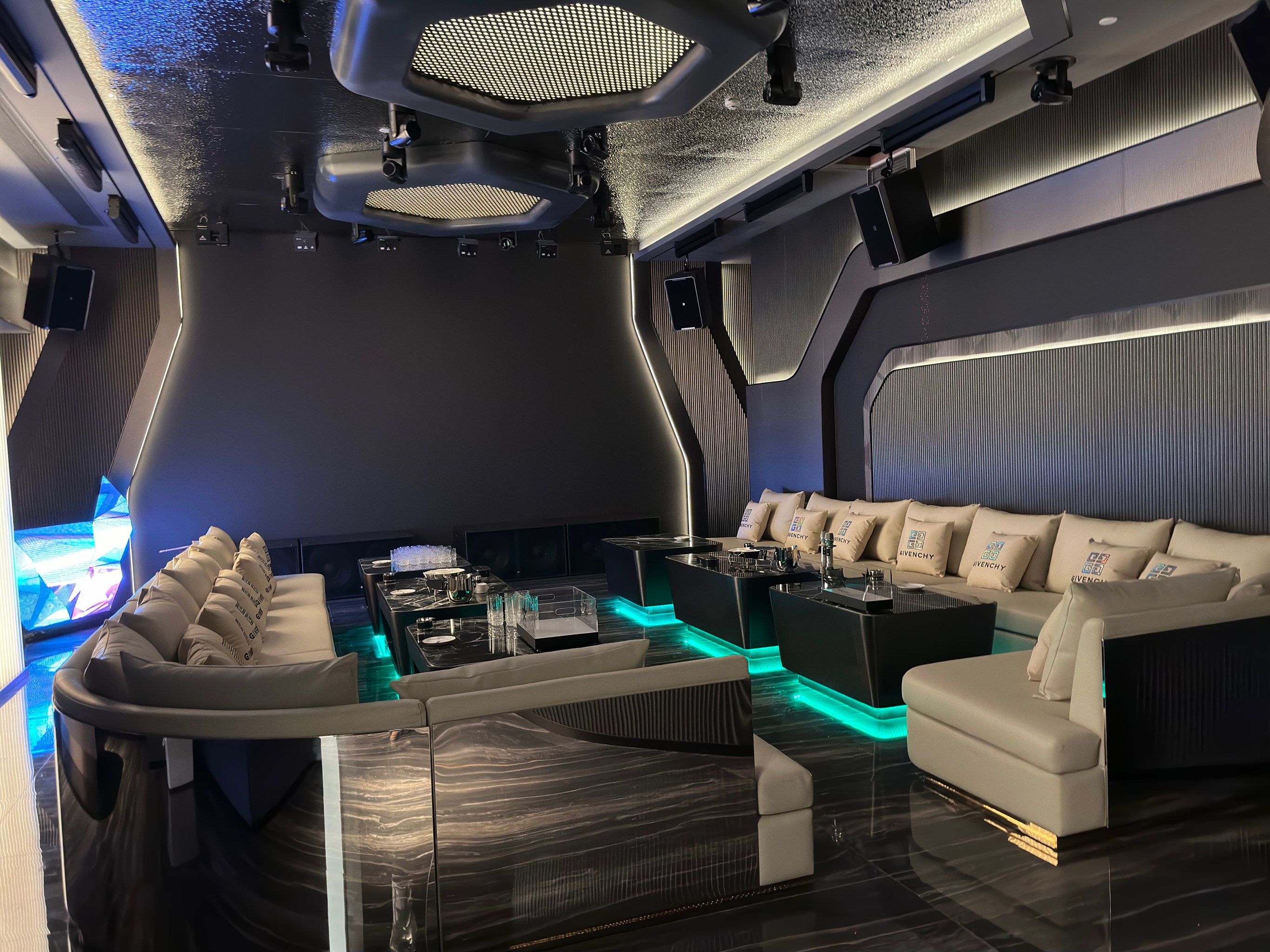 吕梁商务ktv与片场区别解析-方山县ktv预定